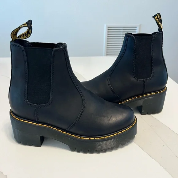 New $198 Dr. Martens Rometty leather black ankle Chelsea platform boots 36 5 - Picture 9 of 10